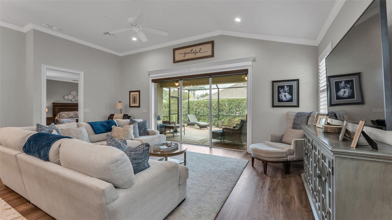 LAKE JAMES PH 4 - Residential