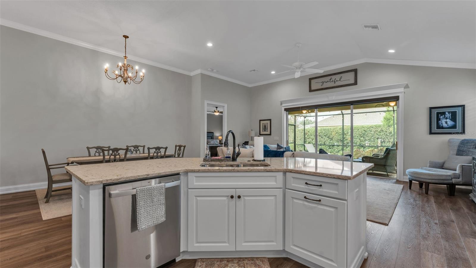 LAKE JAMES PH 4 - Residential