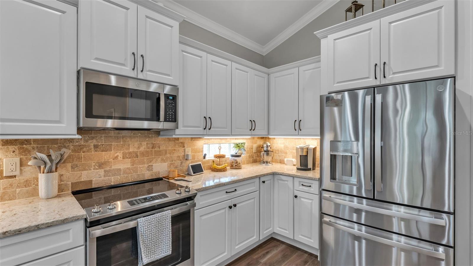 LAKE JAMES PH 4 - Residential