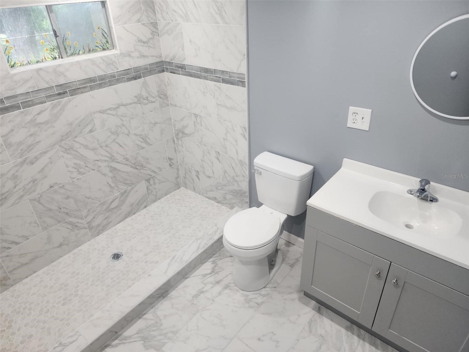 RIVER LAKES MANOR UNIT 03 - Residential