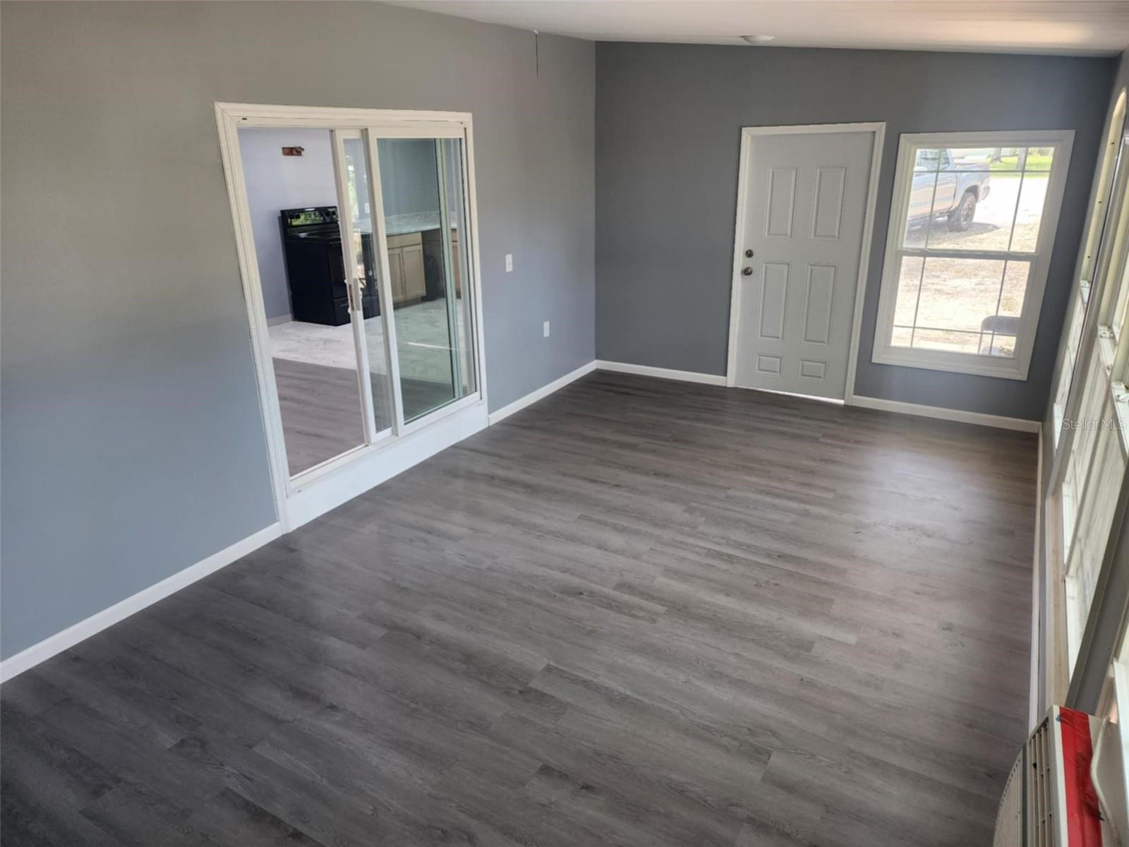 RIVER LAKES MANOR UNIT 03 - Residential