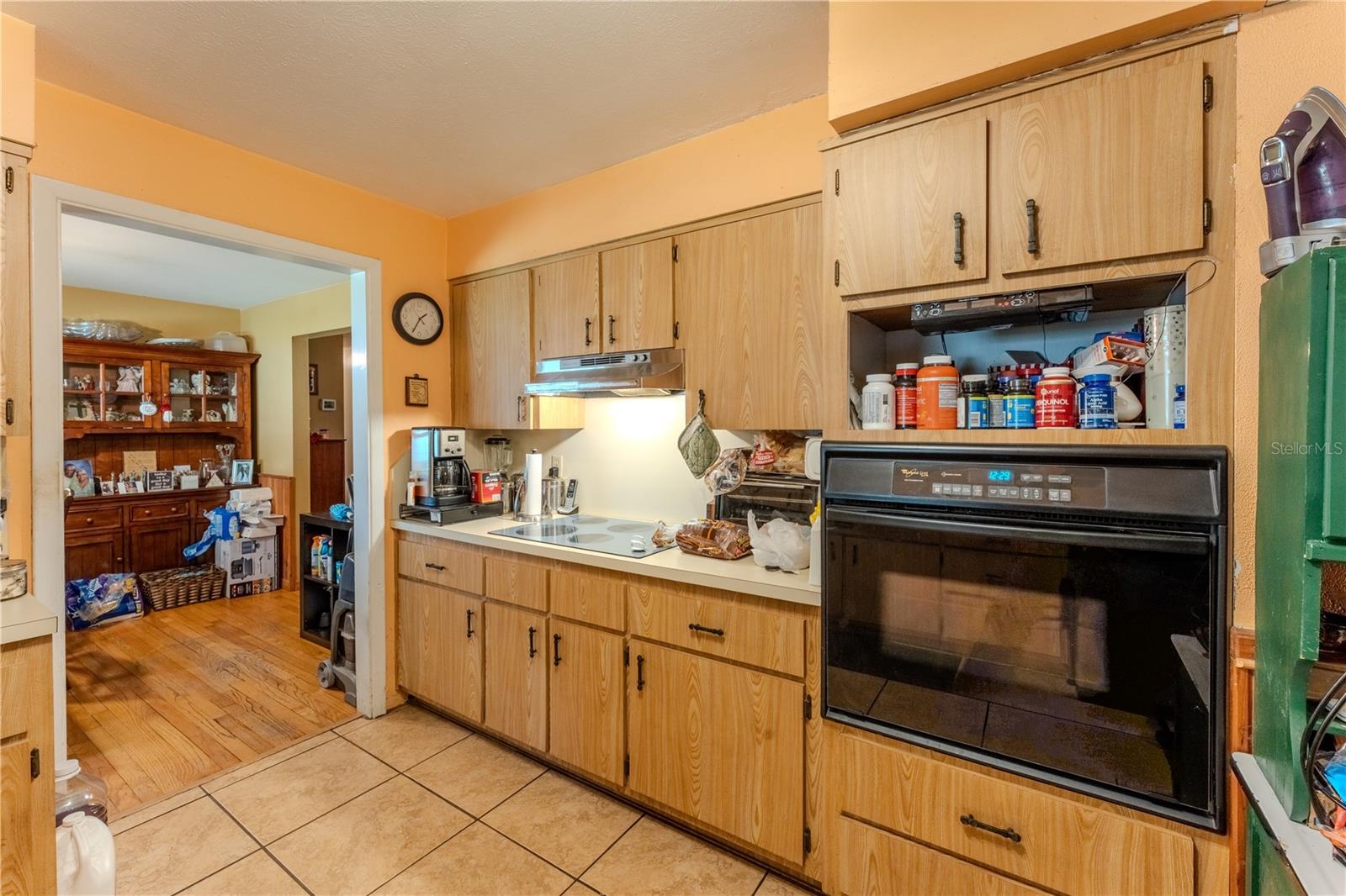 SHELTERING PINES RANCHES - Residential