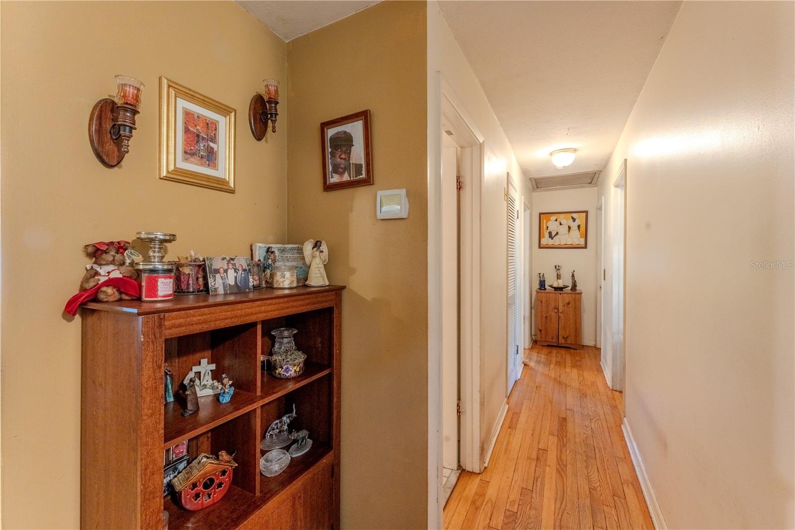 SHELTERING PINES RANCHES - Residential