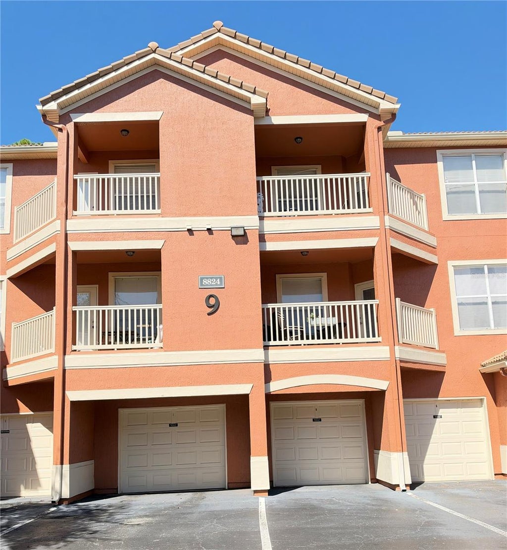 Photo of 8824 Villa View Circle #108, Orlando, FL 32821 (MLS # S5159996)