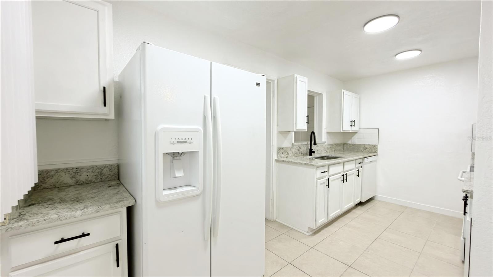 JAN PHYL VILLAGE - Residential