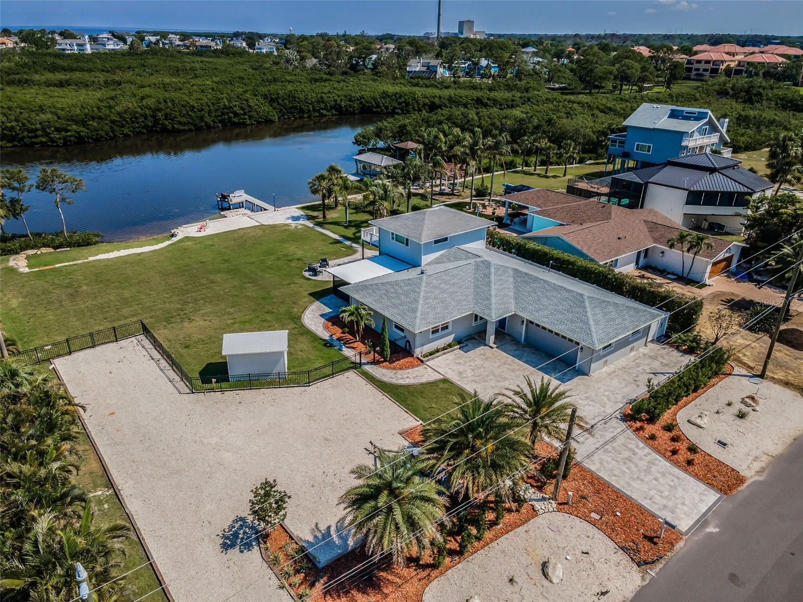 1620 SEA BREEZE DRIVE
