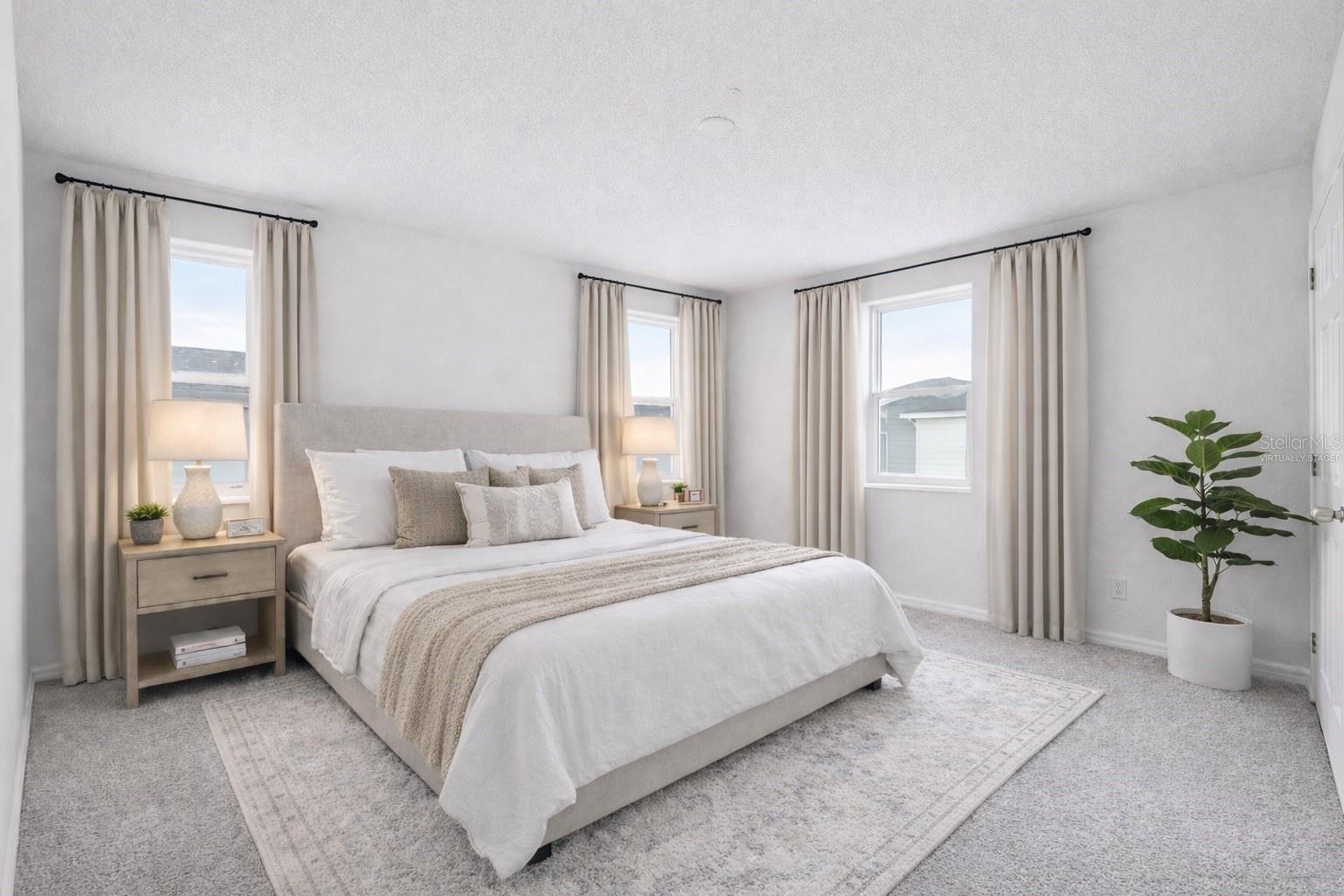 TRINITY LAKES - Residential