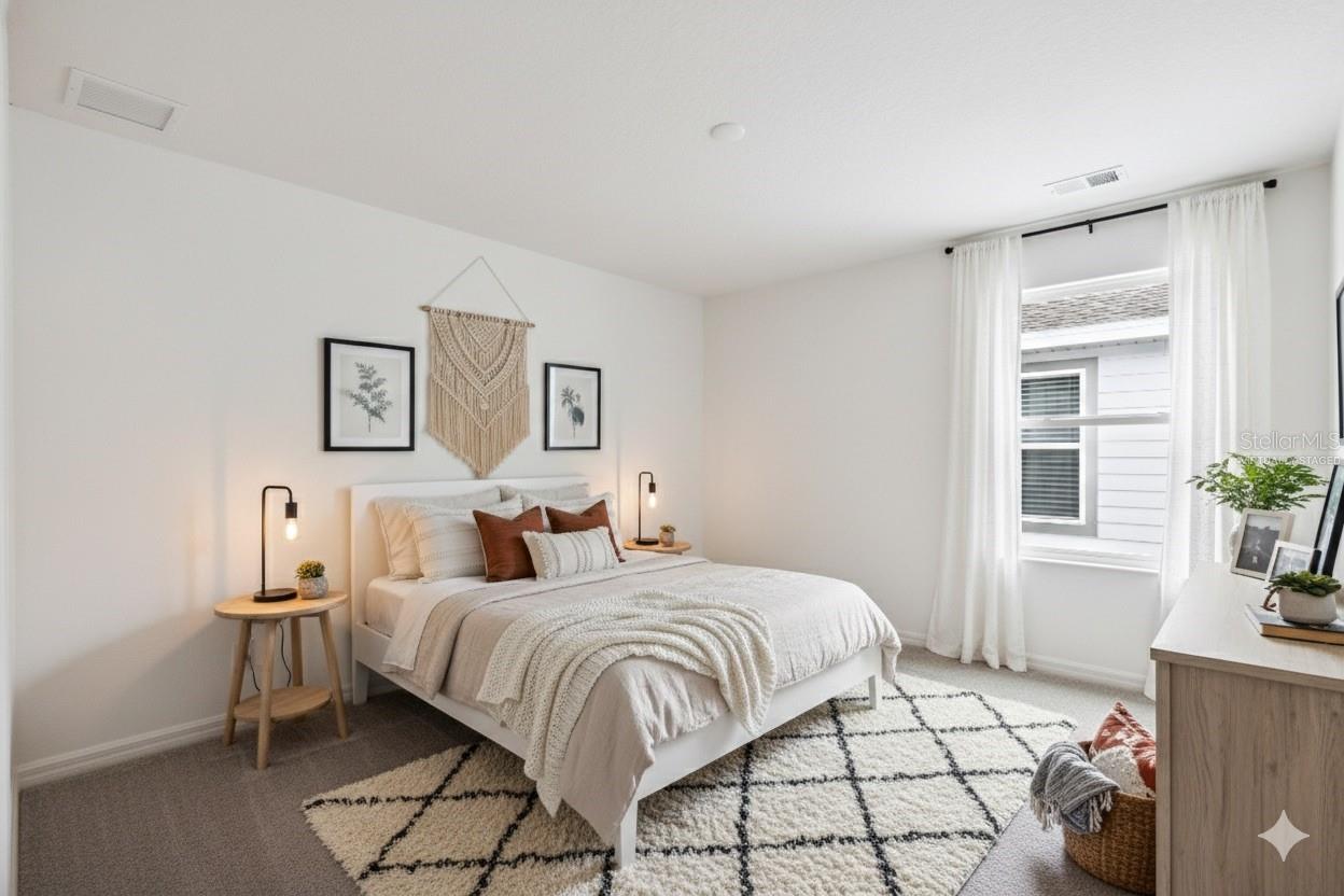 TRINITY LAKES - Residential