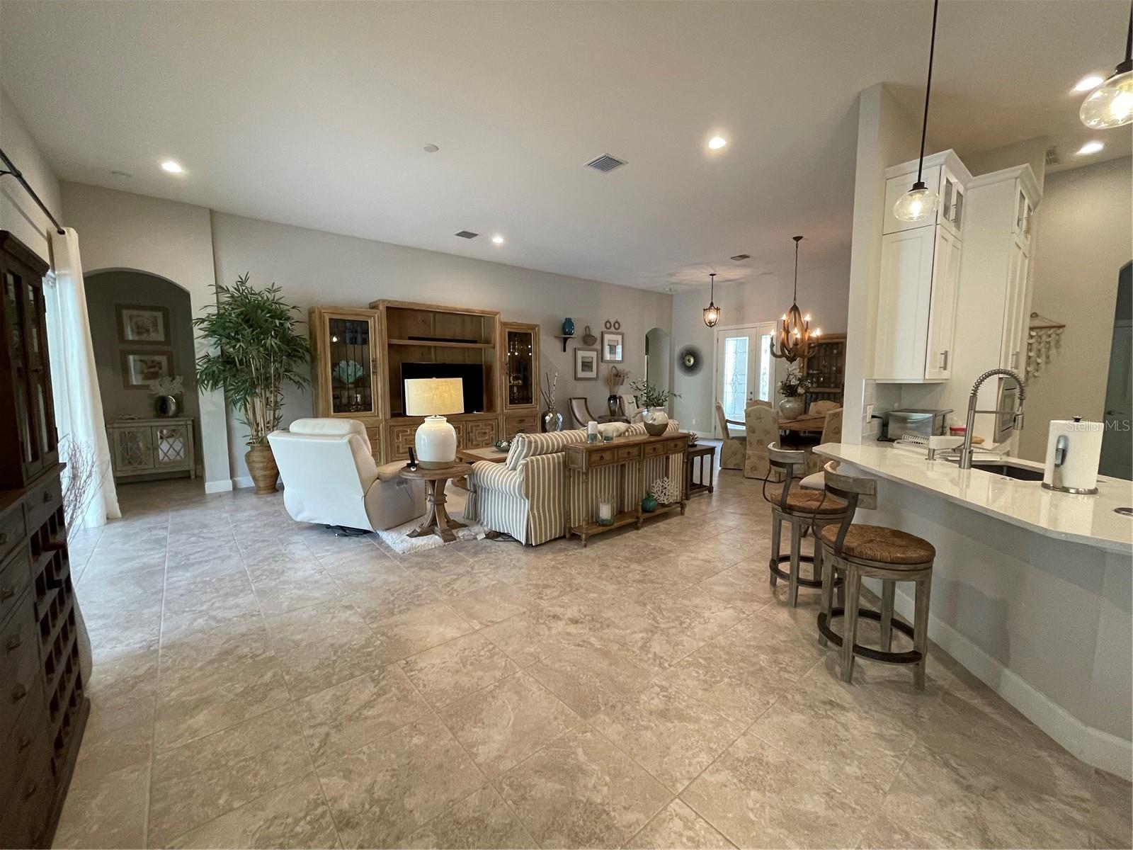 ESPLANADE GOLF AND COUNTRY CLUB - Residential