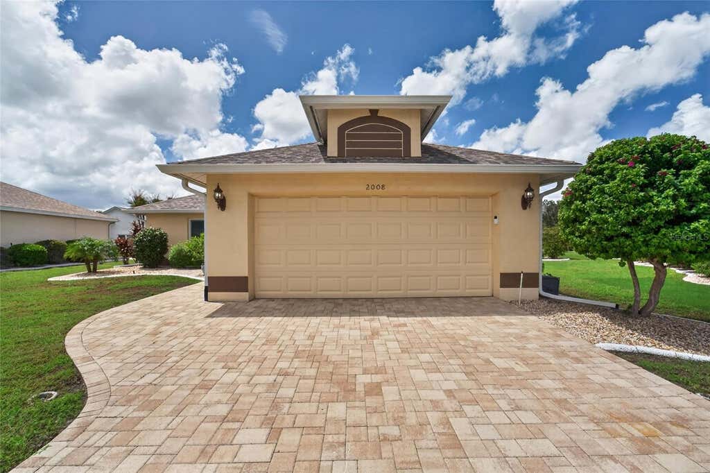 Photo of 2008 Prestancia Lane, Sun City Center, FL 33573 (MLS # TB8537358)