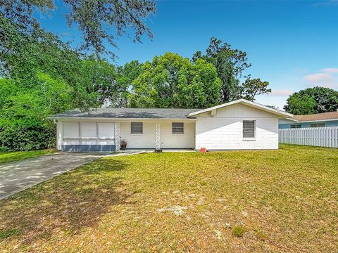 Photo of 3 Bahia Place Loop, Ocala, FL 34472 (MLS # OM724526)