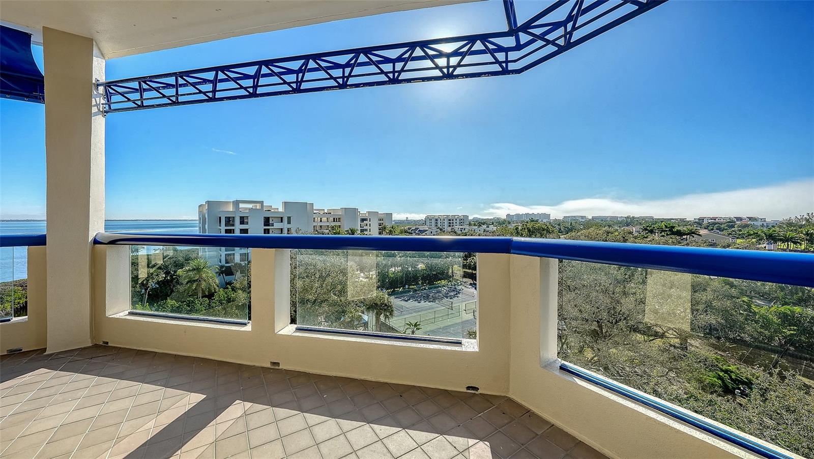 FAIRWAY BAY 3 - Residential