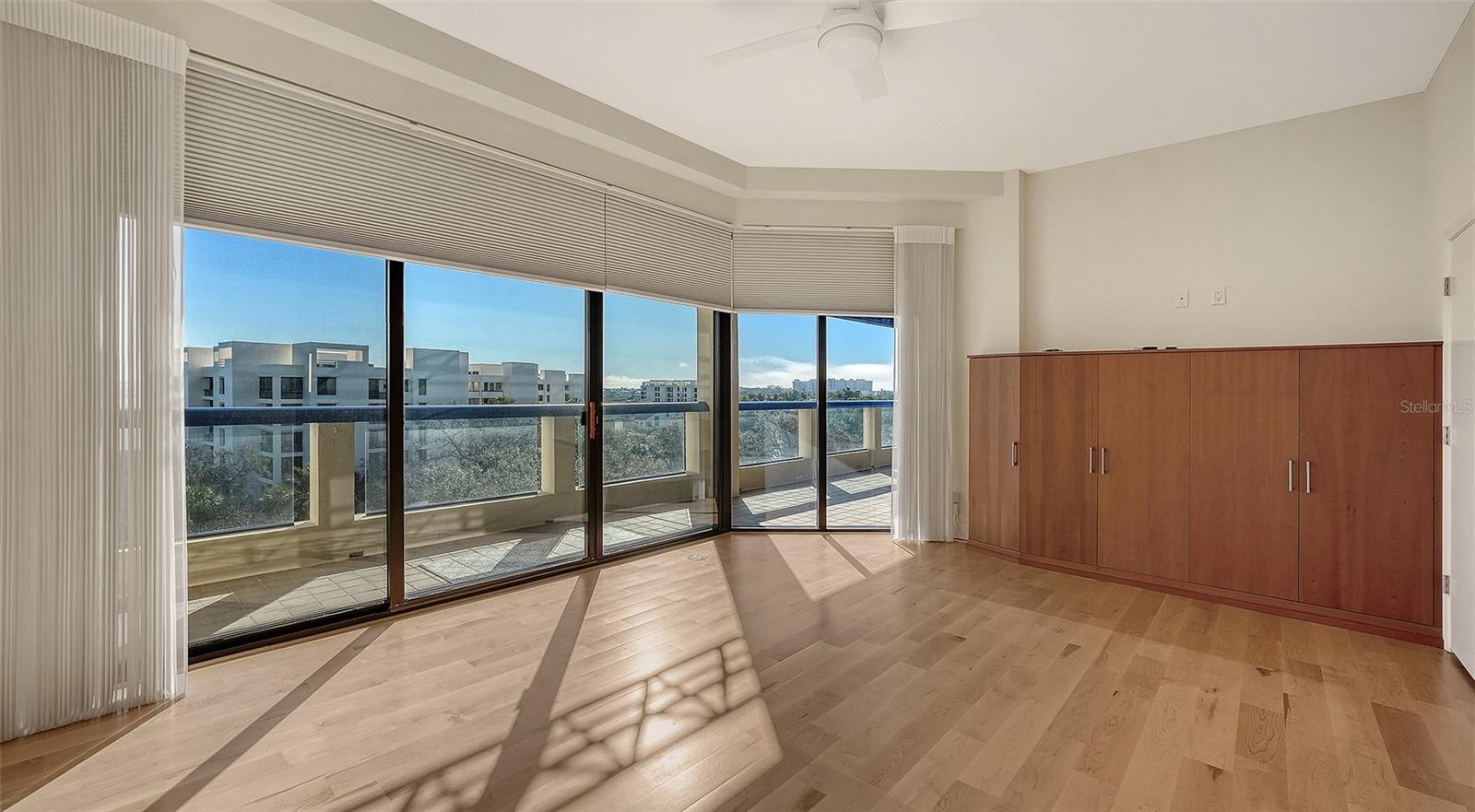 FAIRWAY BAY 3 - Residential