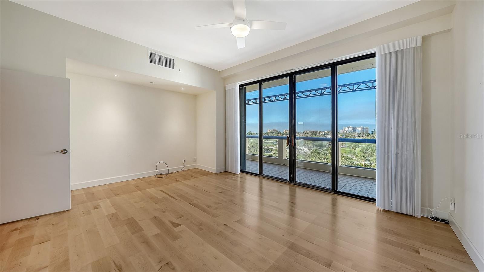 FAIRWAY BAY 3 - Residential