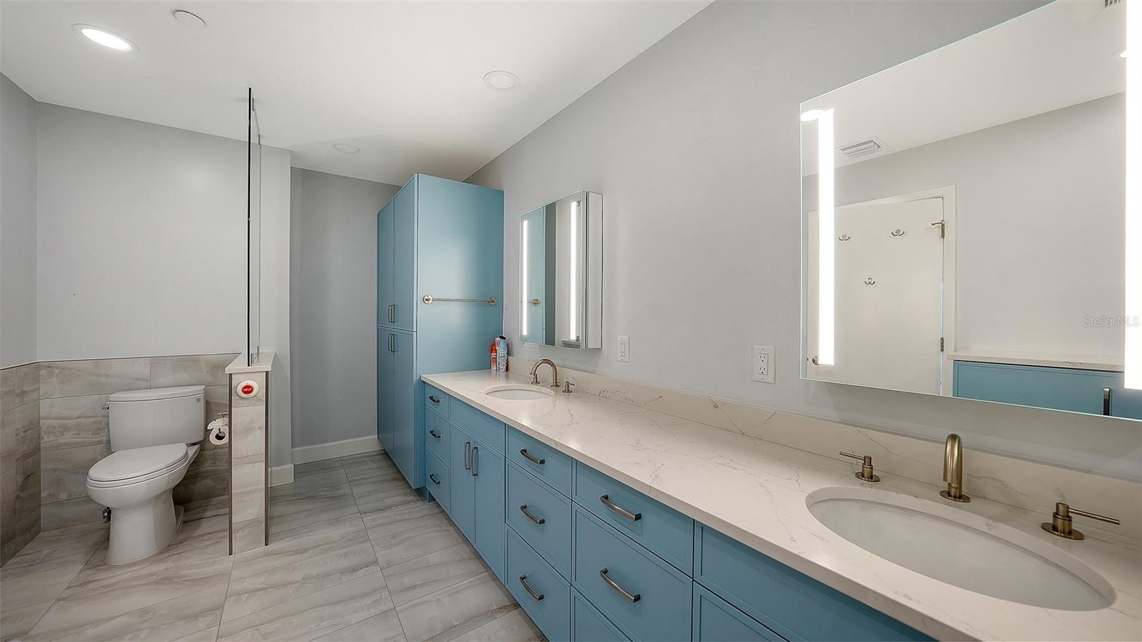 FAIRWAY BAY 3 - Residential