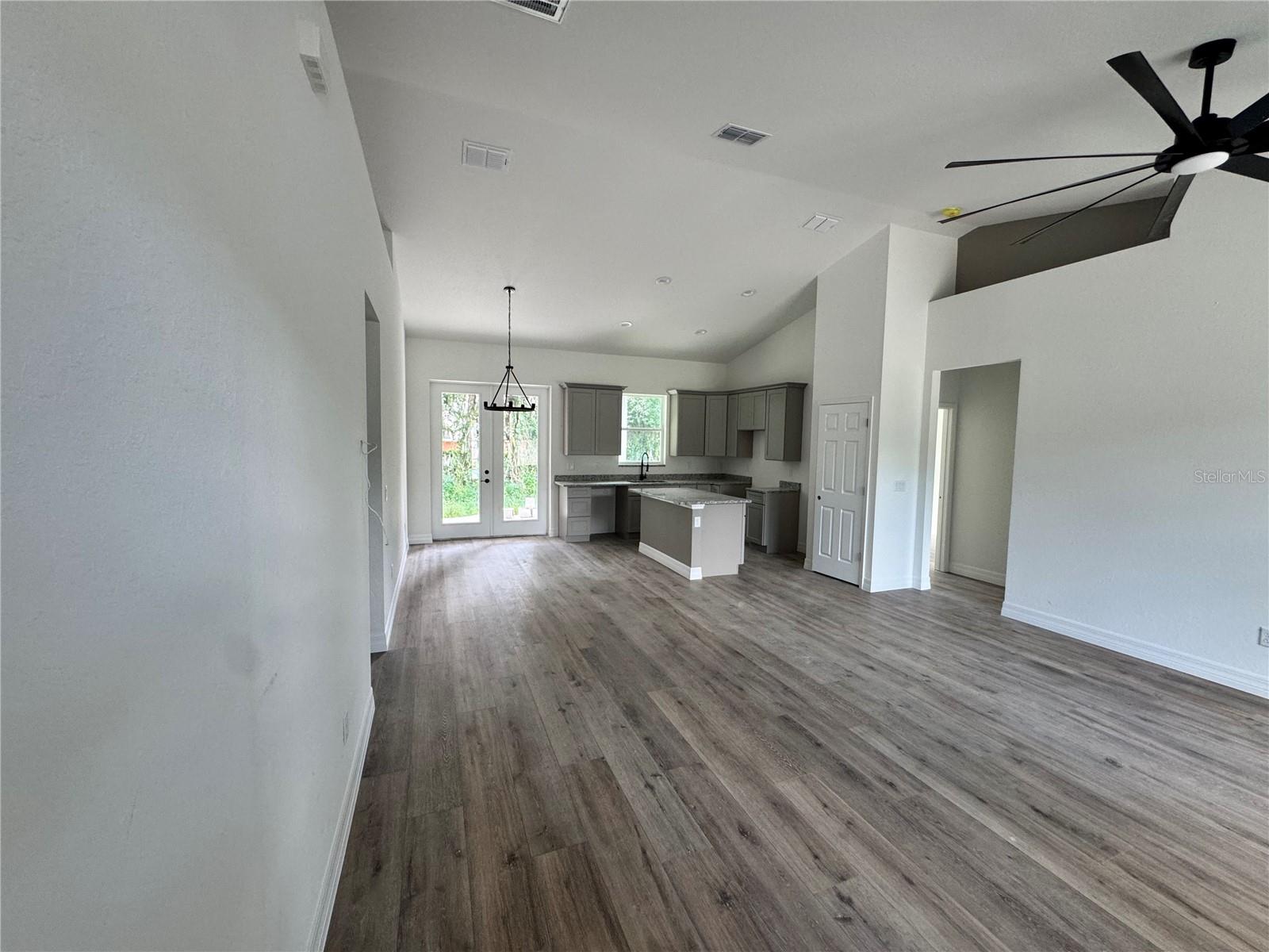 902 SW 2ND STREET