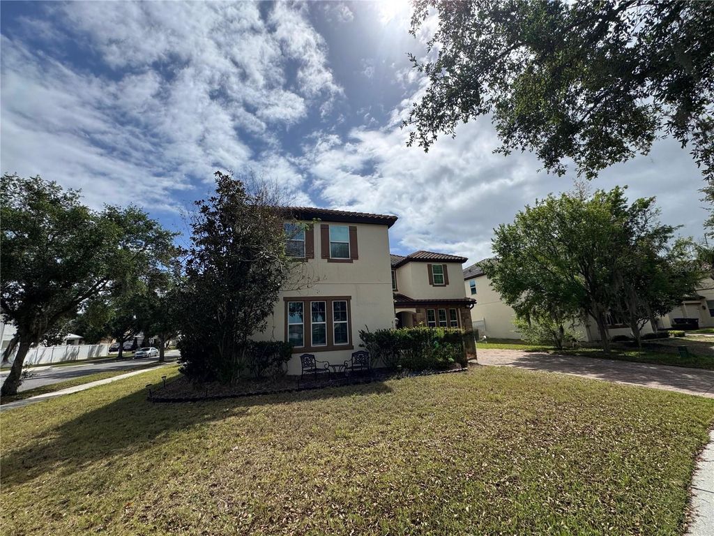 Photo of 6152 Golden Dewdrop Trail, Windermere, FL 34786 (MLS # O6396835)