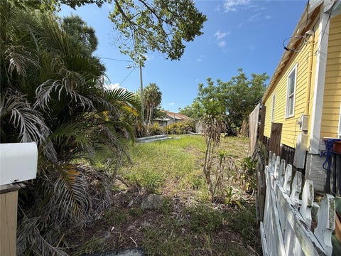 Photo of 2323 E 12th Avenue, Tampa, FL 33605 (MLS # TB8523740)