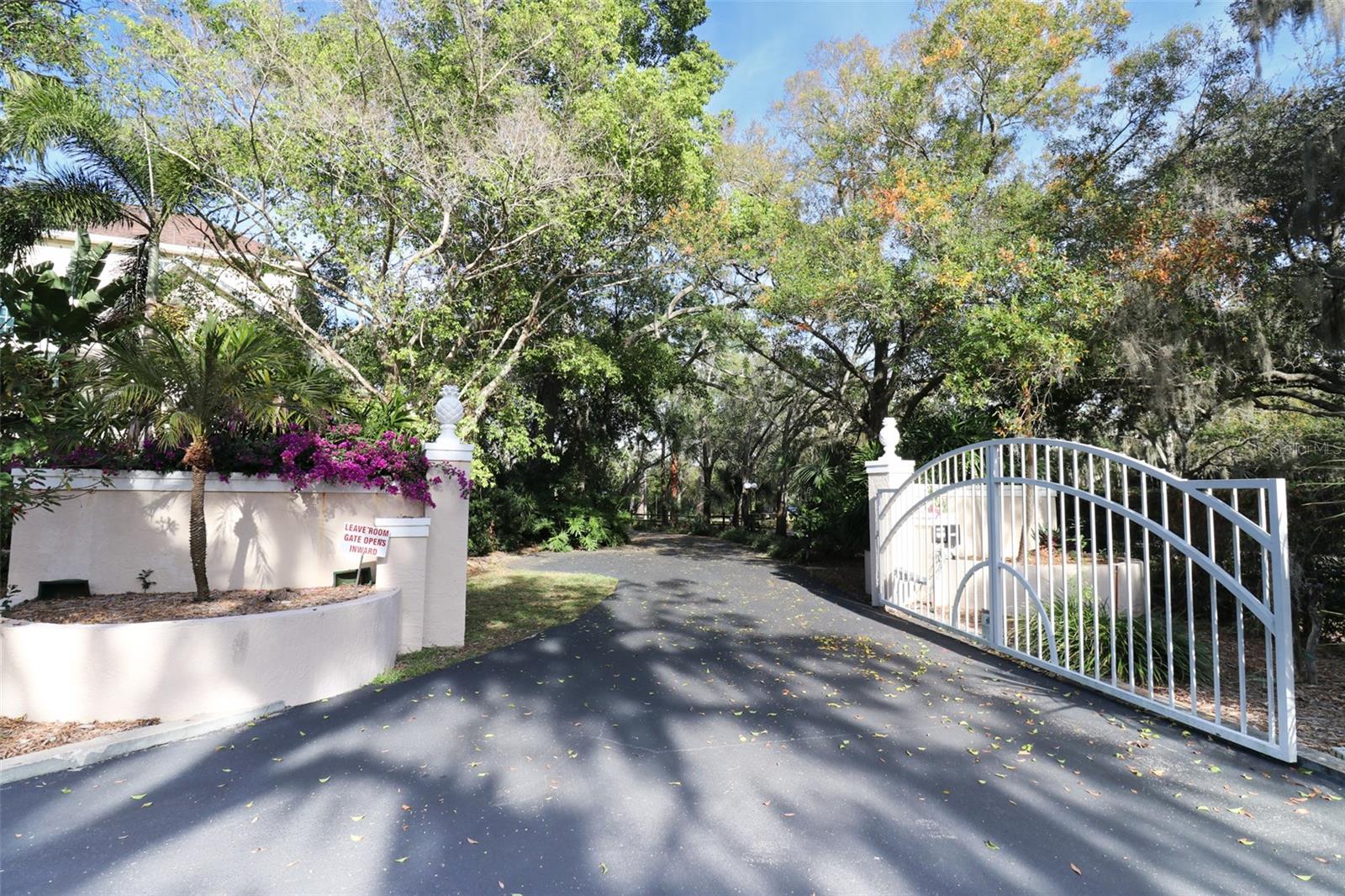 WALL SPGS - Residential