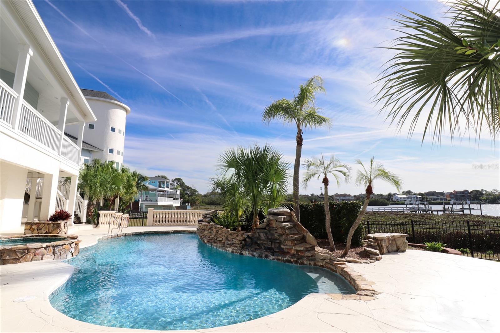 WALL SPGS - Residential