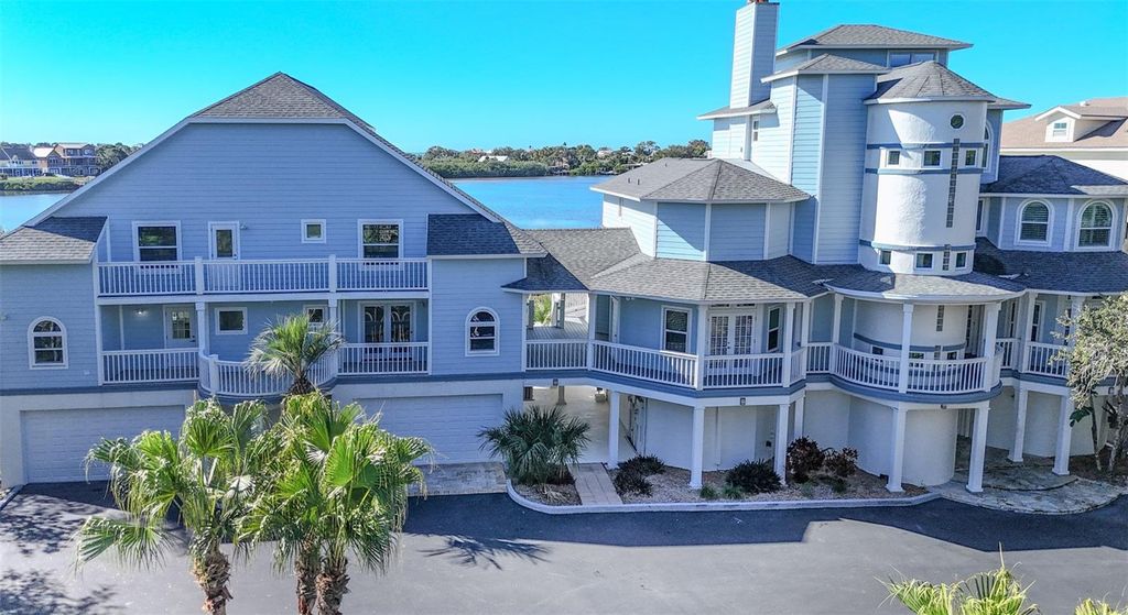 Photo of 504 Hillsborough Street, Palm Harbor, FL 34683 (MLS # TB8460889)