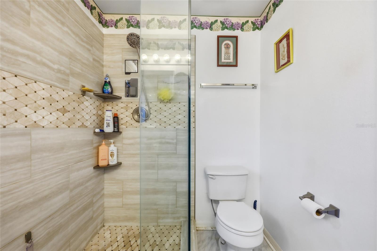 DELTONA LAKES UNIT 04 - Residential