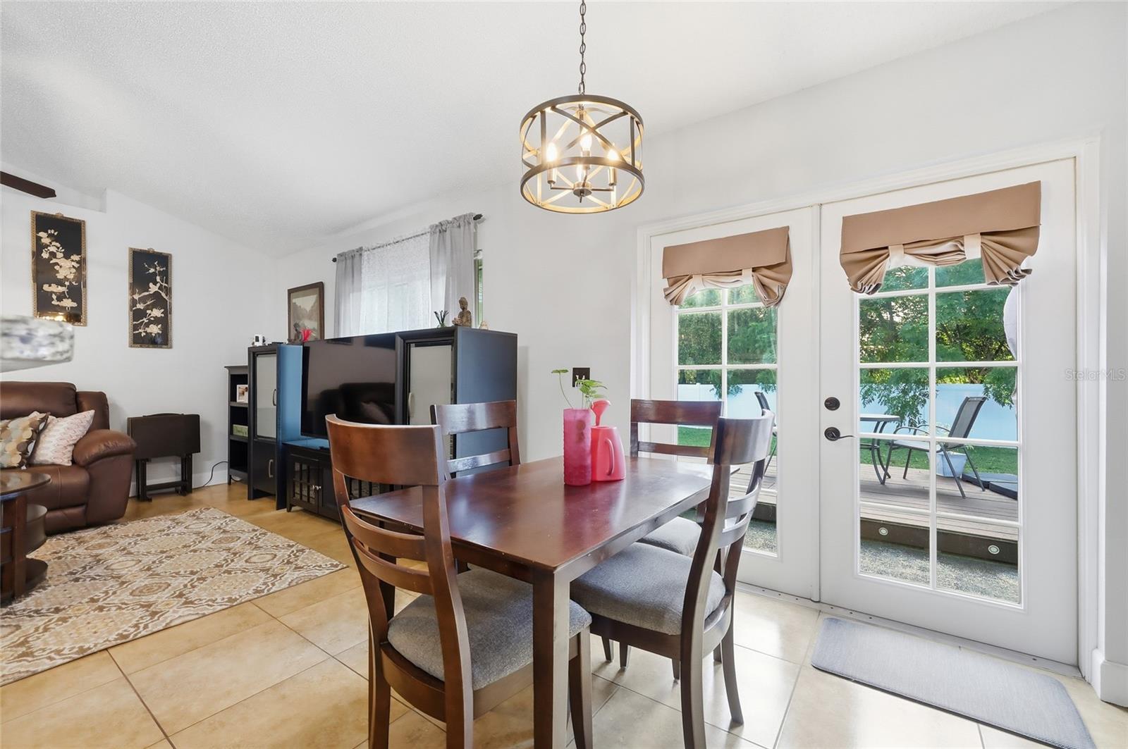 DELTONA LAKES UNIT 04 - Residential