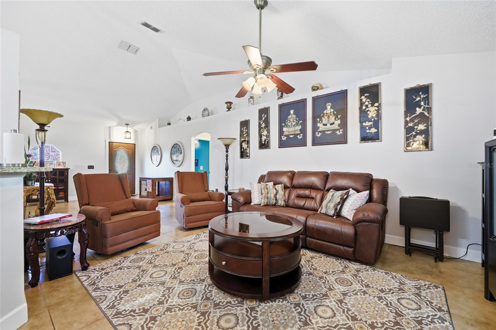 DELTONA LAKES UNIT 04 - Residential