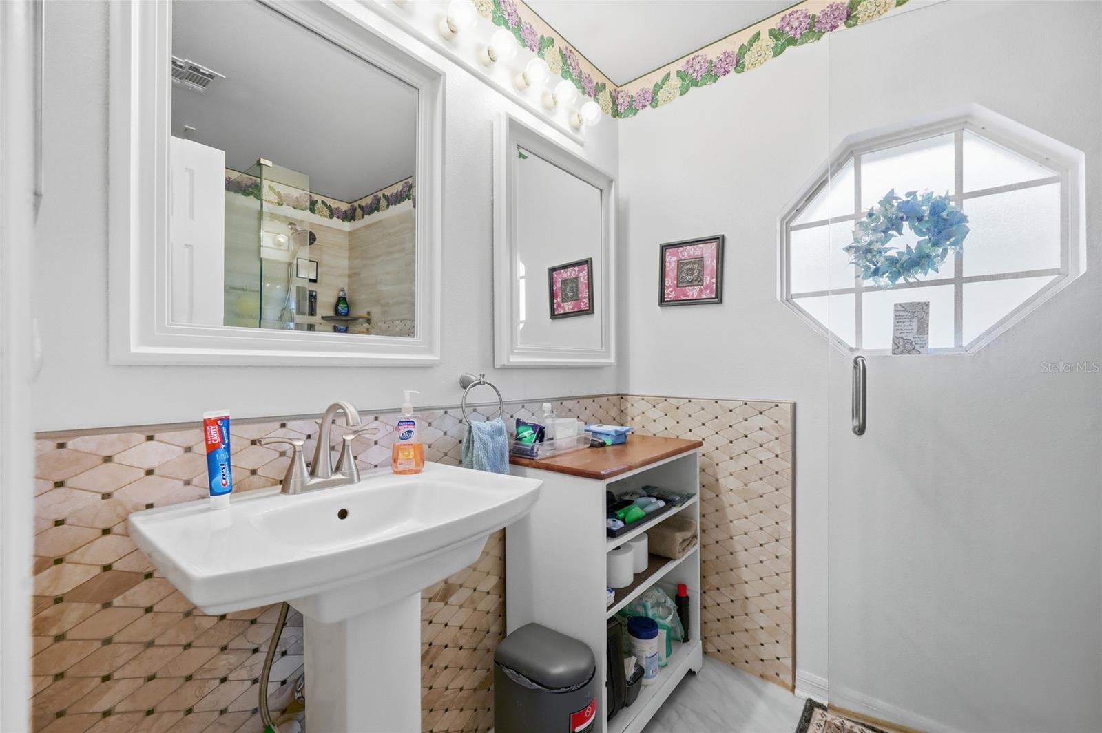 DELTONA LAKES UNIT 04 - Residential