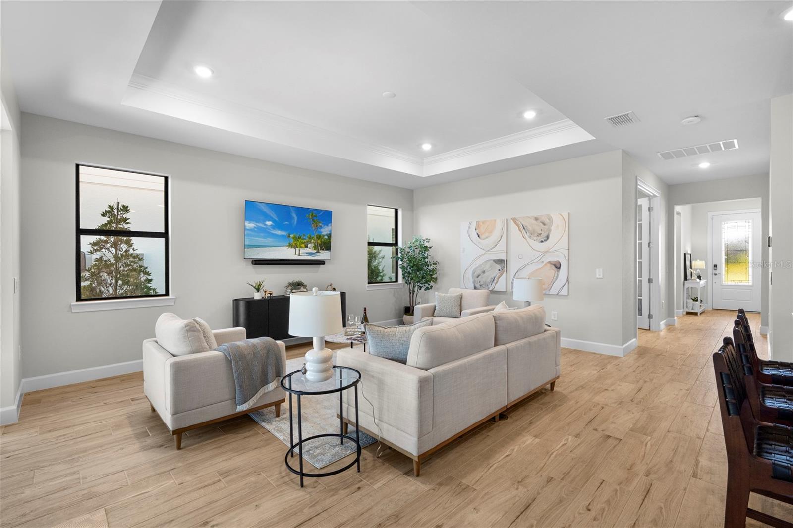 SAPPHIRE POINT PH IVA & IVB - Residential