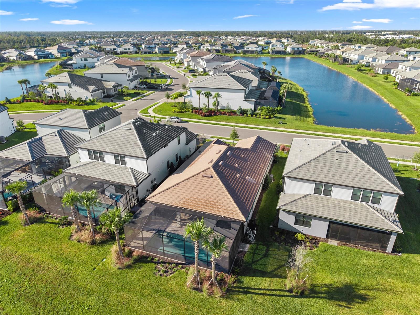 SAPPHIRE POINT PH IVA & IVB - Residential