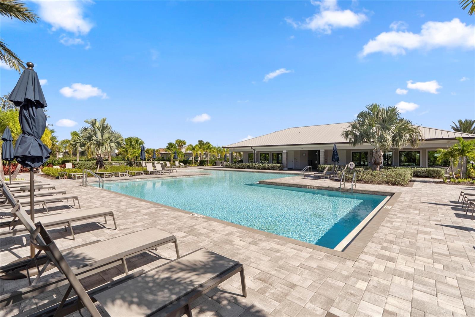 SAPPHIRE POINT PH IVA & IVB - Residential