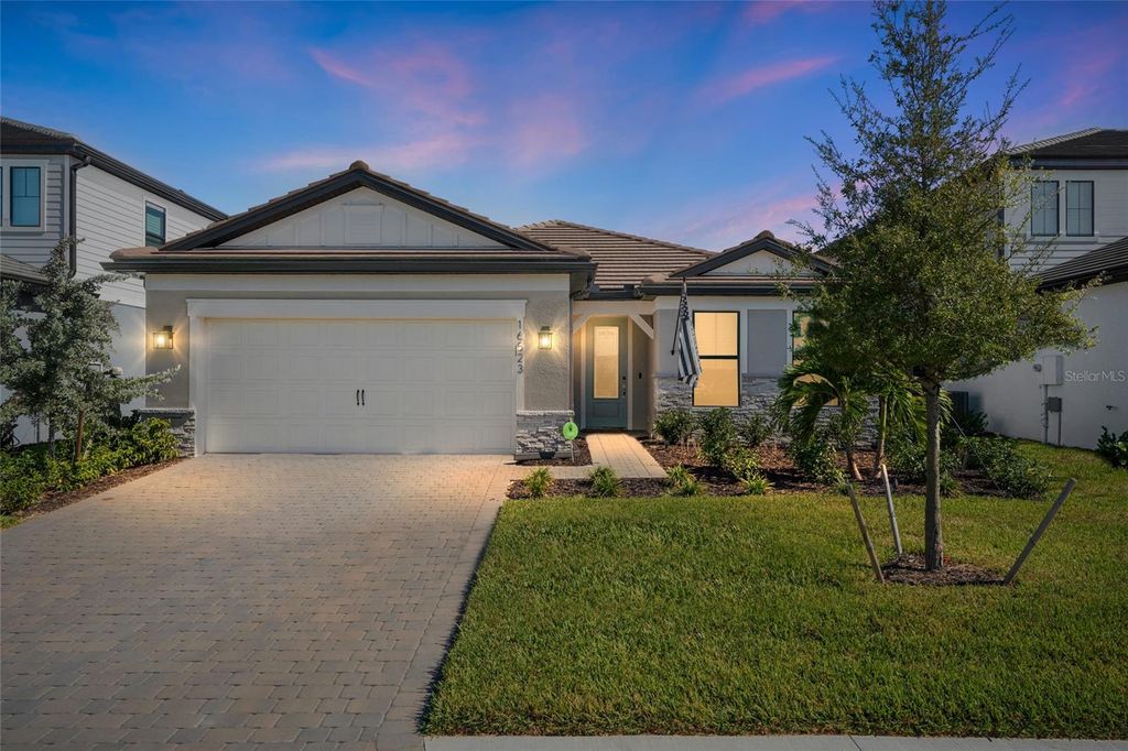 Photo of 16523 Arbor Ridge Trail, Bradenton, FL 34211 (MLS # N6141148)