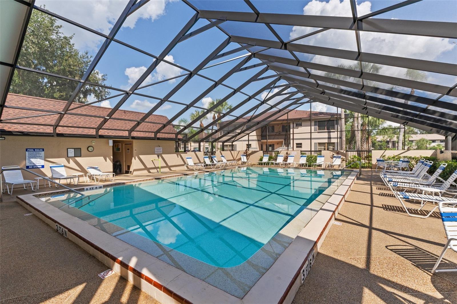 OAKS 04 - Residential