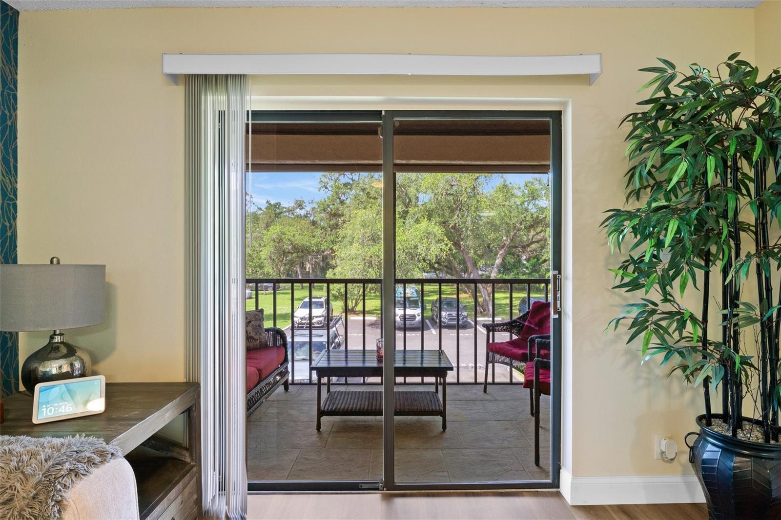 OAKS 04 - Residential