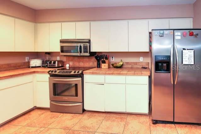 MEADOW WOOD FARMS 02 - Residential