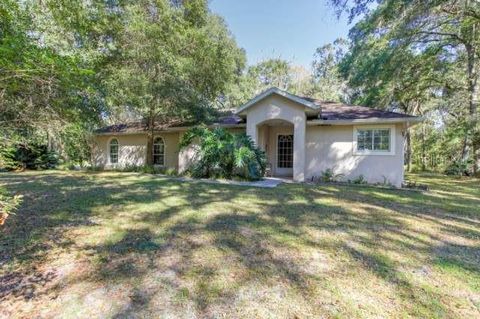 Photo of 7 Needles Drive, Ocala, FL 34482 (MLS # OM713791)