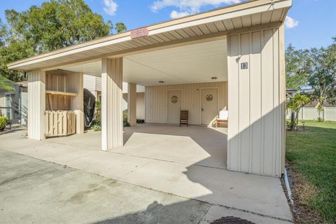 A home in MULBERRY