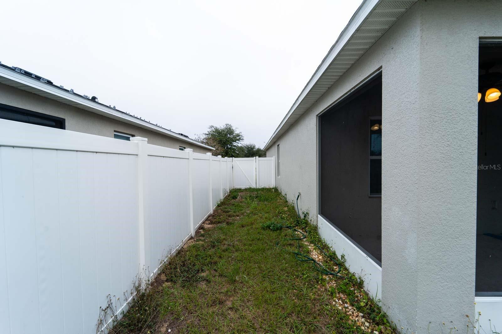 LAKE TRACY ESTATES - Residential