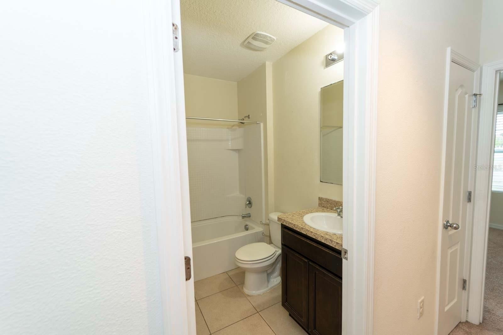 LAKE TRACY ESTATES - Residential