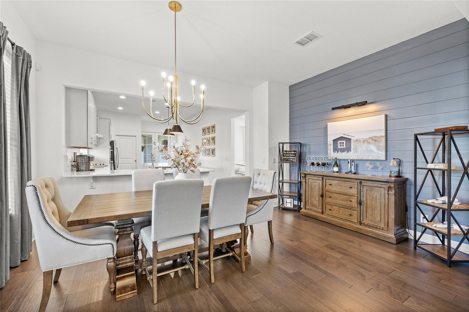 13401 GRANGER AVENUE