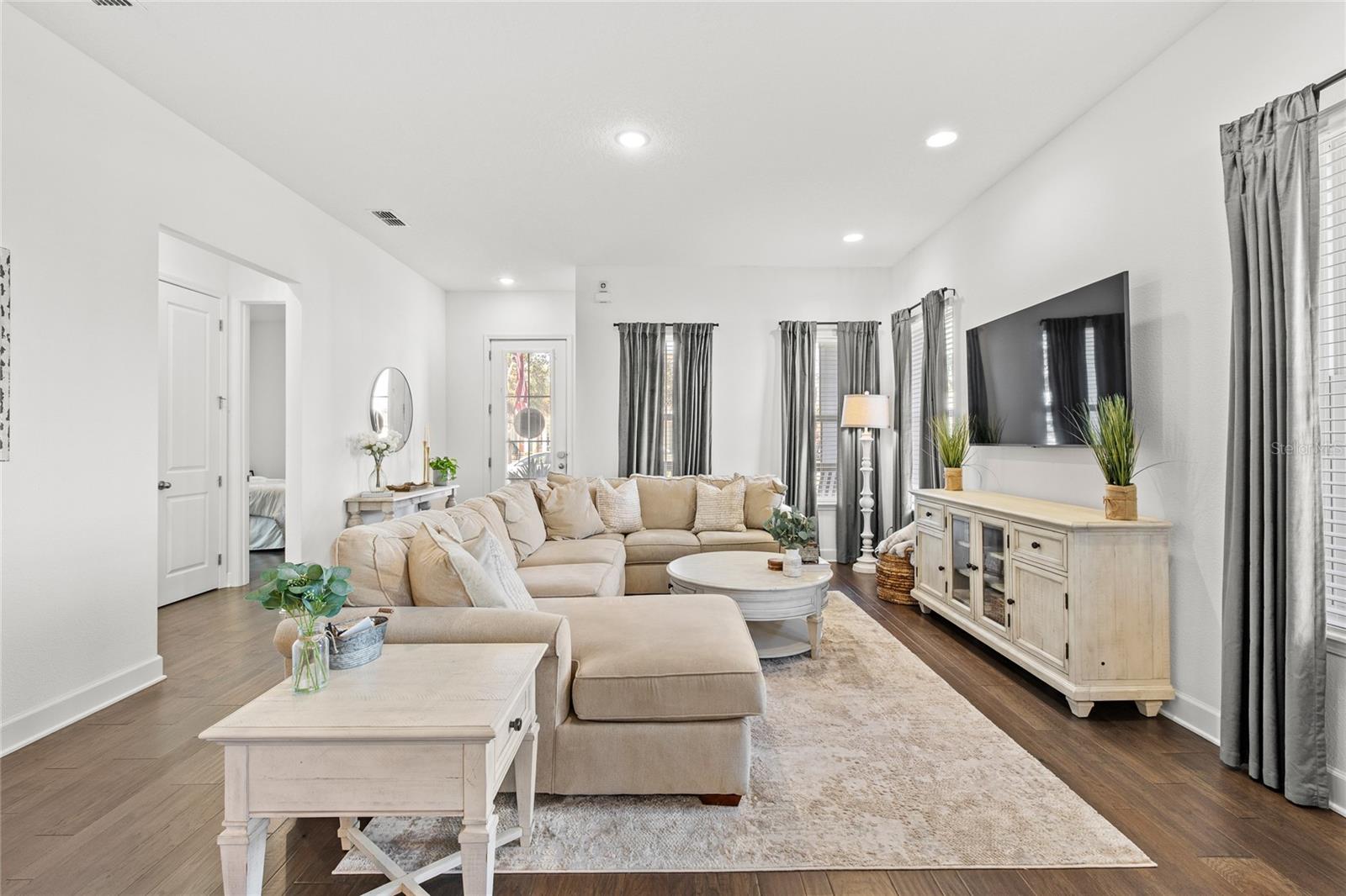 LAUREATE PARK PH 7 - Residential