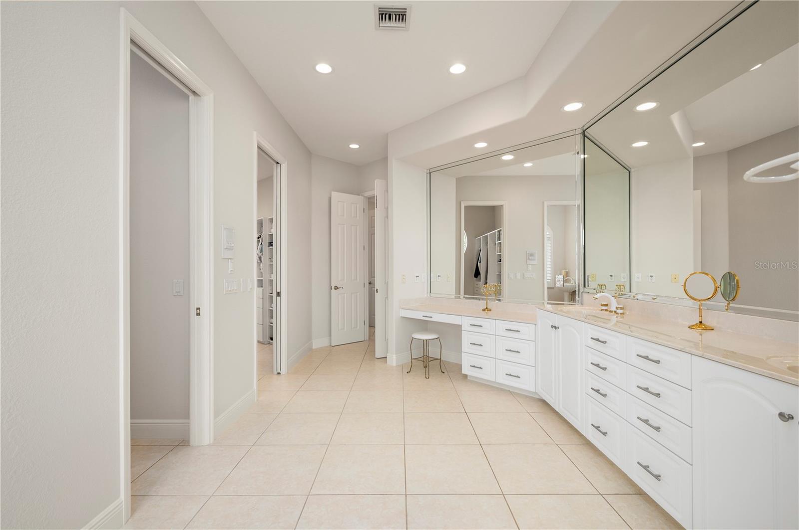 PUNTA GORDA ISLES SEC 14 - Residential