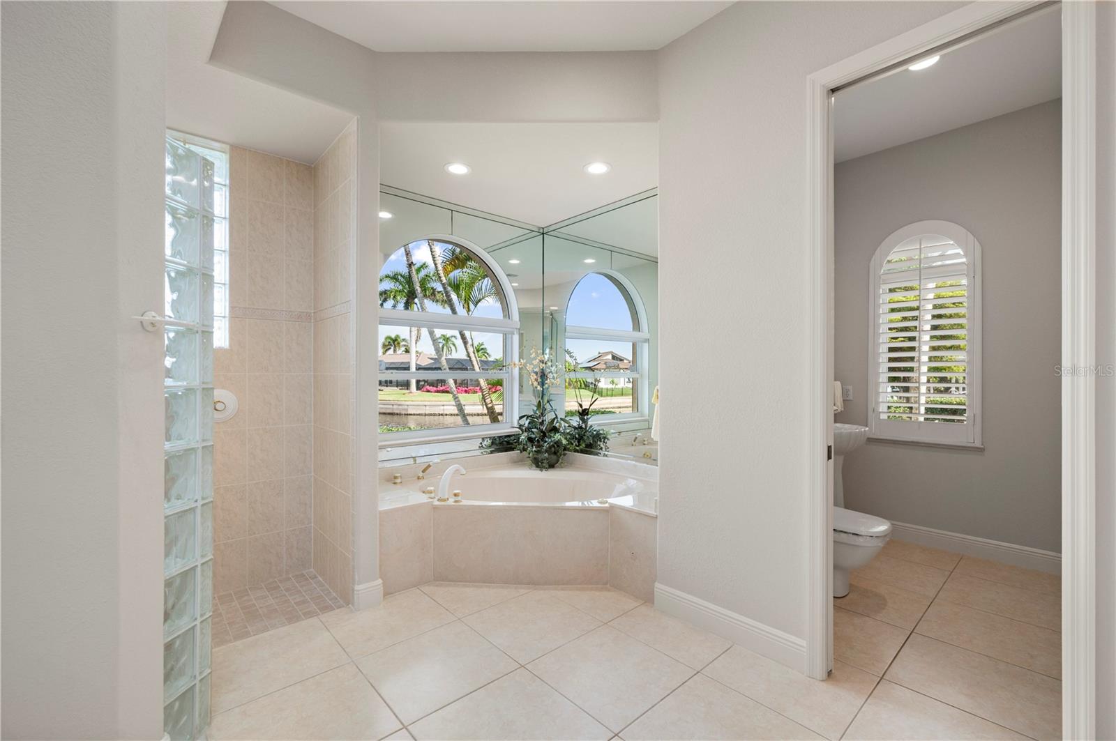 PUNTA GORDA ISLES SEC 14 - Residential