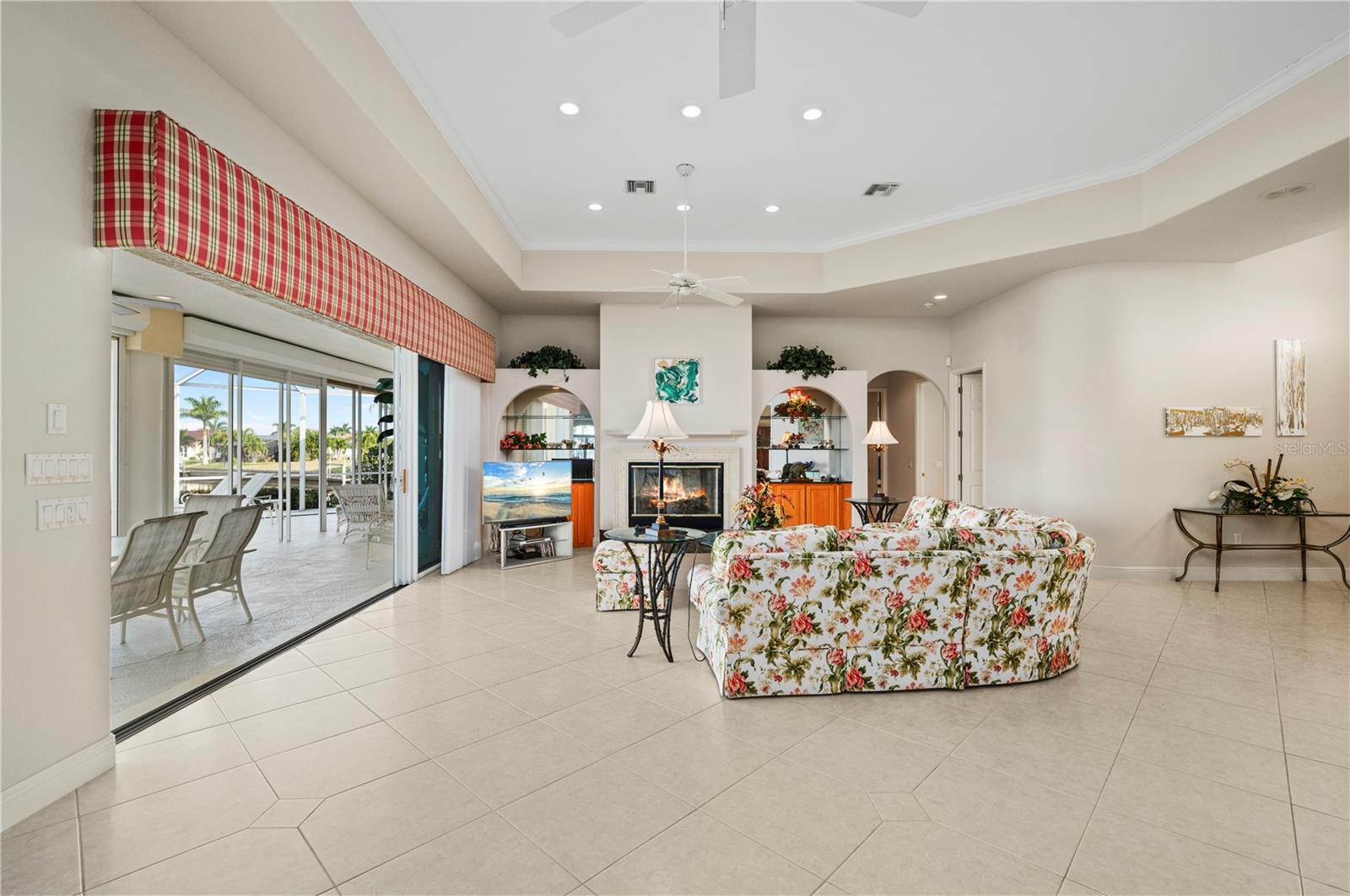 PUNTA GORDA ISLES SEC 14 - Residential