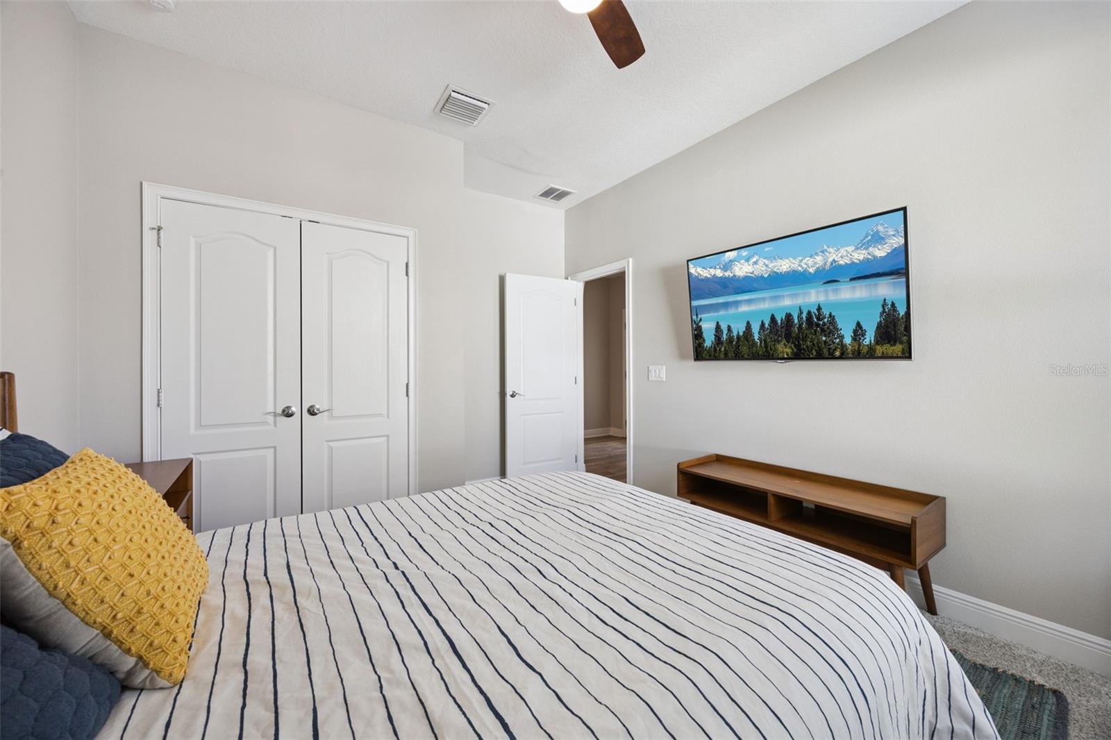 RESERVE/GOLDEN ISLE - Residential