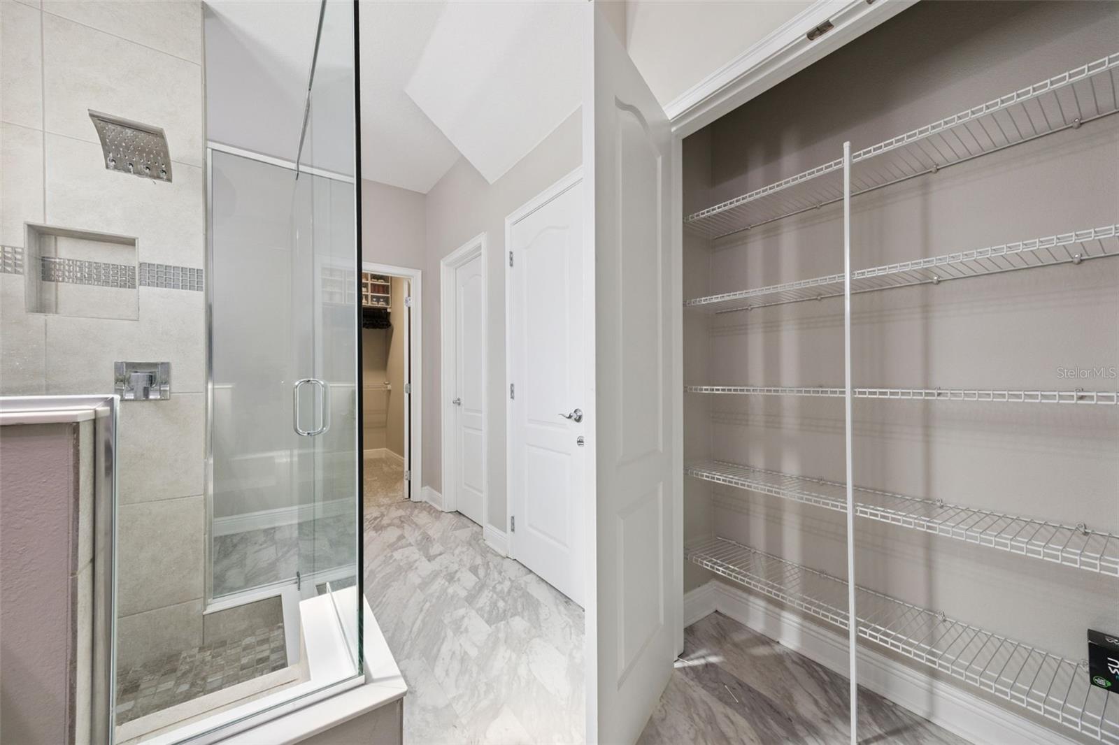 RESERVE/GOLDEN ISLE - Residential