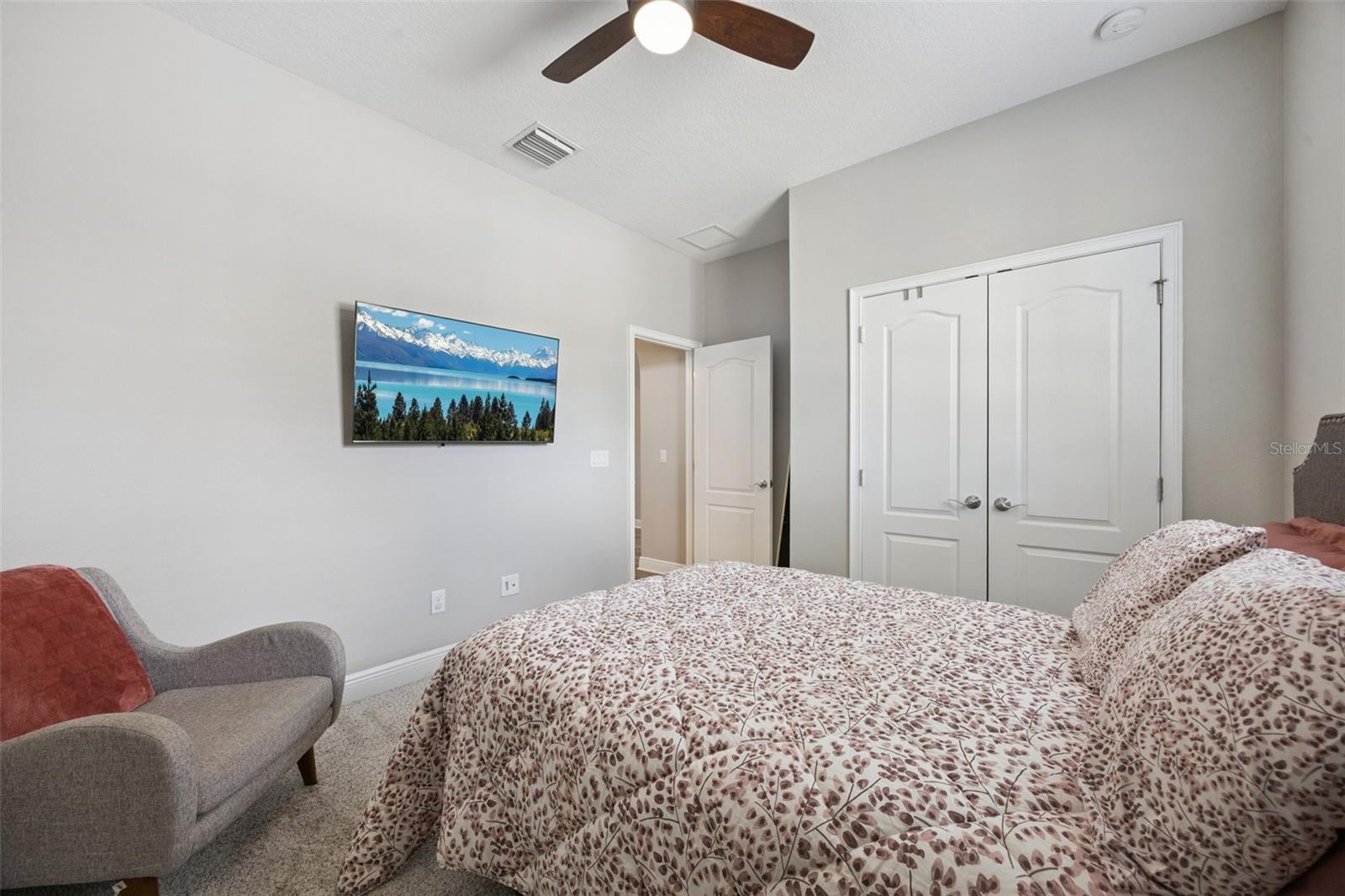 RESERVE/GOLDEN ISLE - Residential