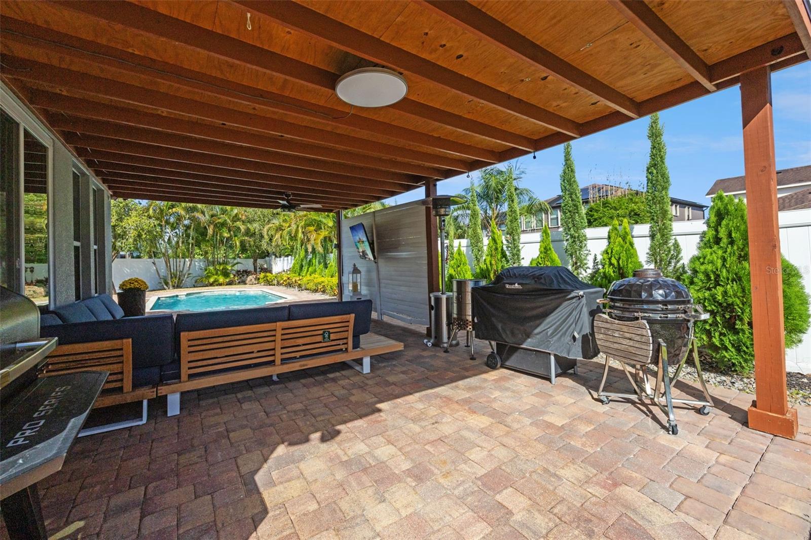 RESERVE/GOLDEN ISLE - Residential