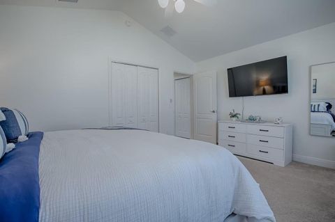 Tiny photo for 1064 Alcove Loop, The Villages, FL 32162 (MLS # G5105530)